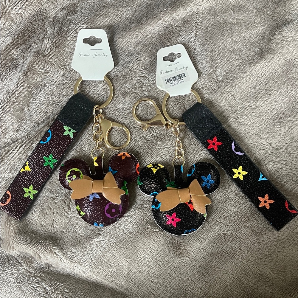 Brown or black Minnie mouse luxury keychain multicolor purse charm nwt